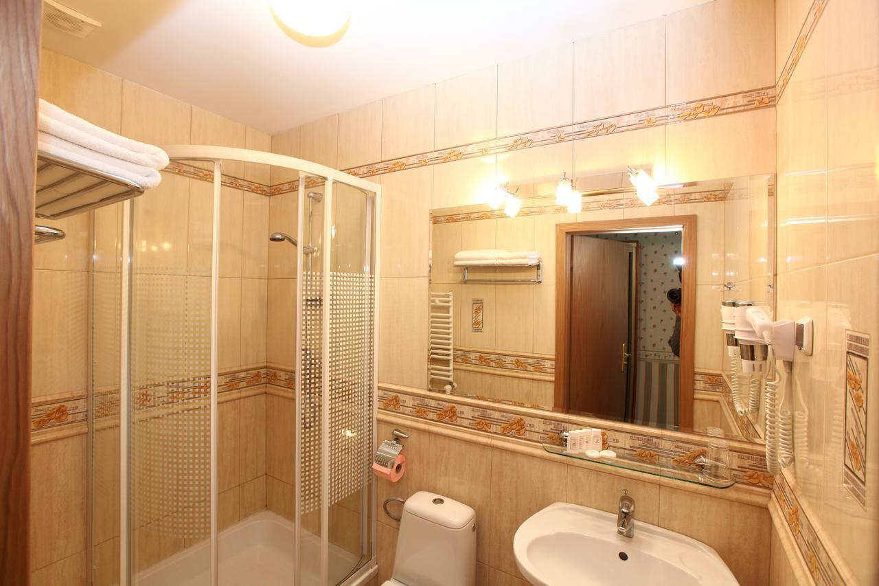 Hotel Janusz Siedlce Quarto foto