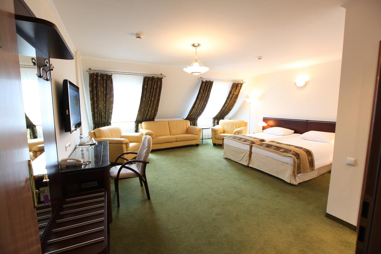 Hotel Janusz Siedlce Quarto foto
